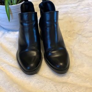 Zara Black Booties Golden Zipper